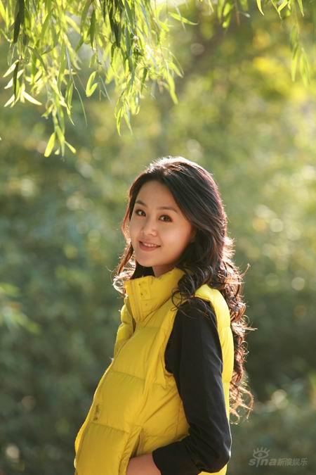 《低头》地方台热播 闫硕执著精神打动导演(图