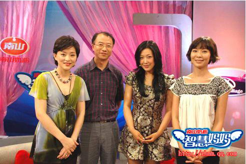 孙悦作客《天下女人》 谈获子趣事喜悦难掩【图】