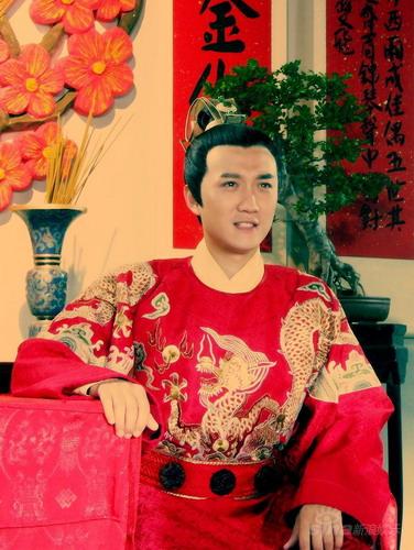 新版《暗香》将出炉 任东霖演皇帝淋漓尽致(图