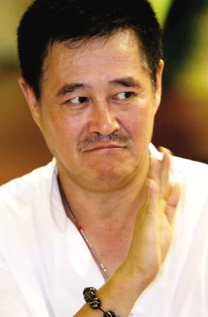 《乡村爱情2》开机赵本山身兼三职带病上阵