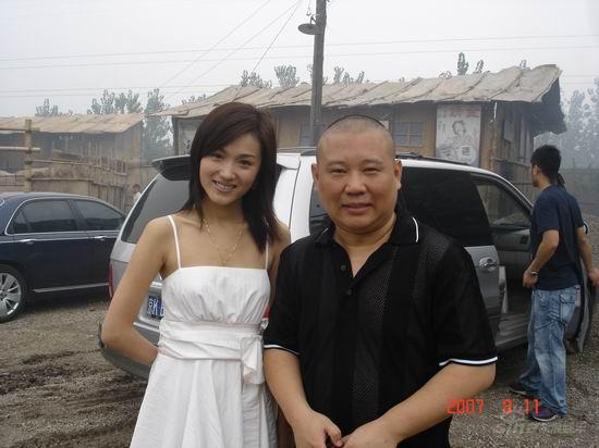 《相声演义》天津开机 郭德纲大赞谢紫彬(组图