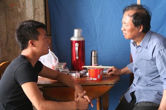 杜淳《非亲父子》尝尽甘苦经历贫富两重天(图)