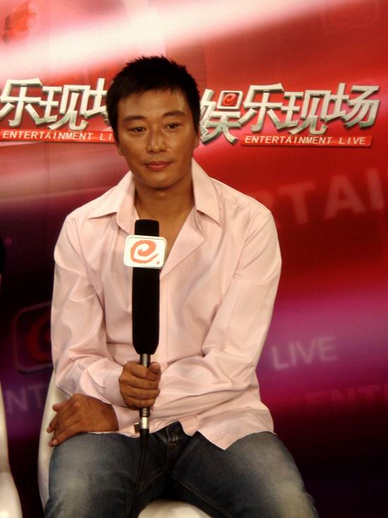 《舞台姐妹》热播主演刘磊乐此不疲忙宣传(图)