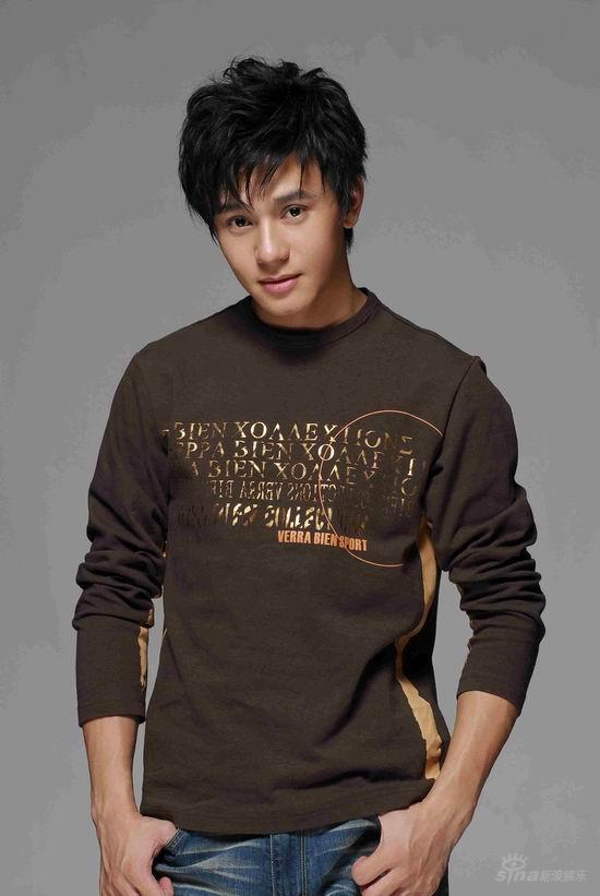 张超再演青春故事 成《梦里花落知多少》亮点