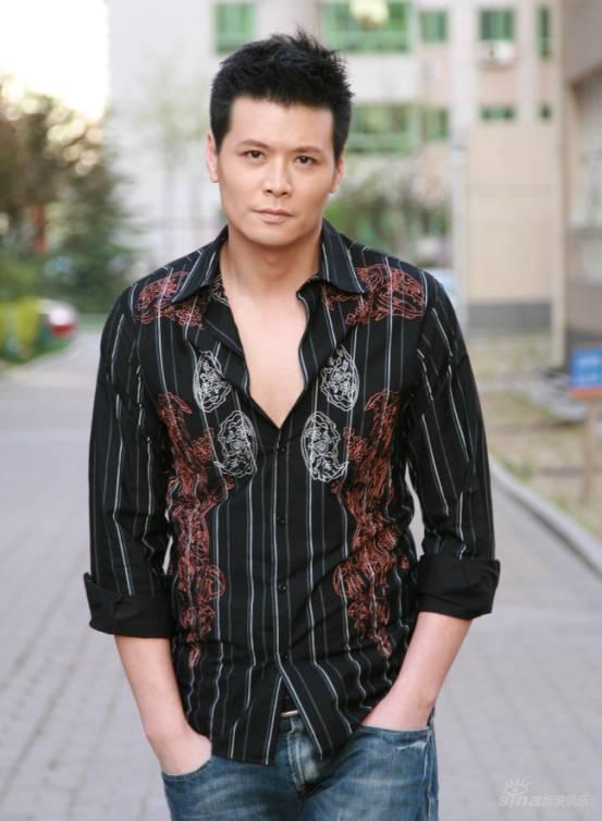 三度牵手导演曾晓松 潘耀武《女高男低》遇知