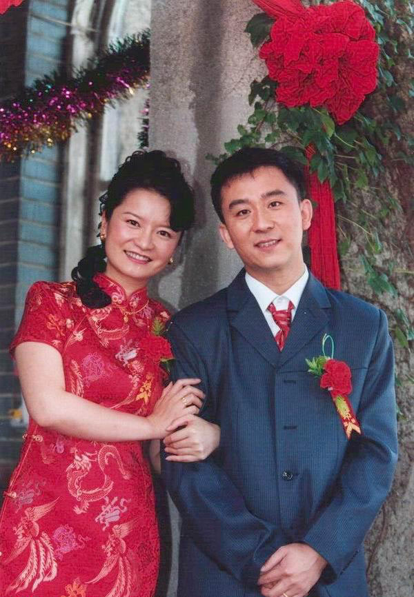 《常回家看看》热播赵毅剧中“挑大梁”(组图)