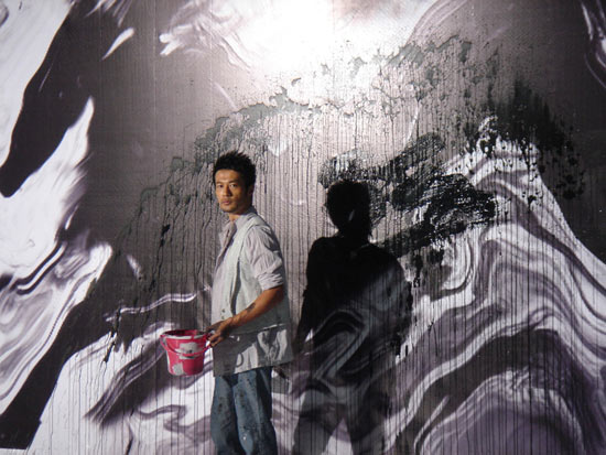 贾樟柯最新宣传片谭凯出演中国“波洛克”(图)