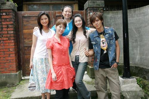 《转角遇到爱》亮相安徽深圳 全国收视刮起旋