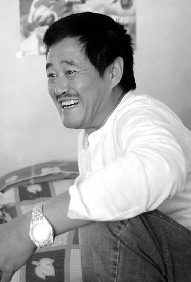 赵本山张晓海陈临春“圆桌会议” 炕头上聊春晚