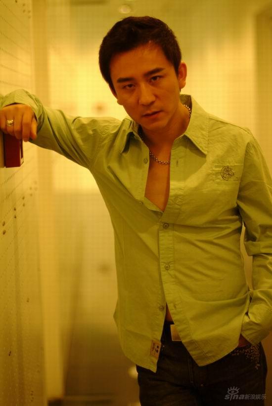 《人精》剧组即将开机赵毅连夜赶赴南阳(图)