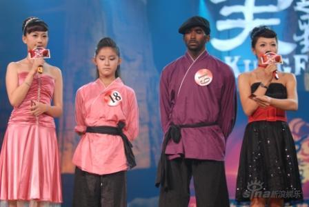 甄子丹瞿颖对阵评委席为选手台下暗自较量(图)