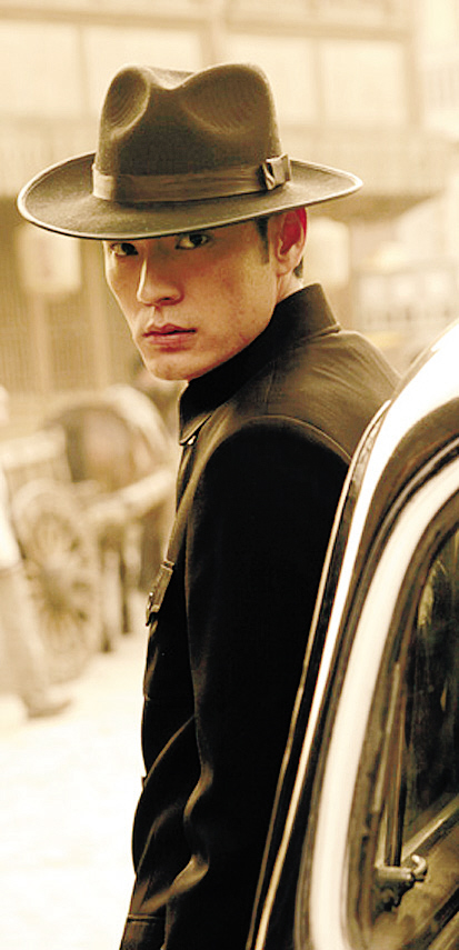 《特殊使命》央视8套热播 导演回应3大质疑(图