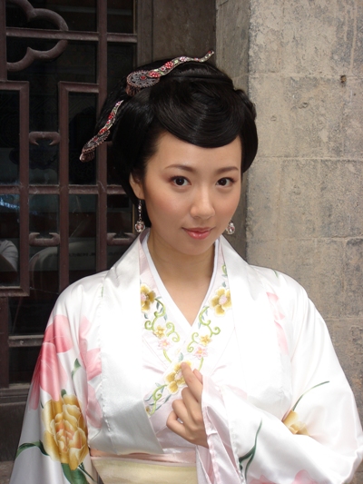 陈一嘉与陆毅佟大伪飙戏 声称还未过足瘾(组图