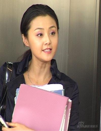 《别让爱沉默》主演剧照-闫硕