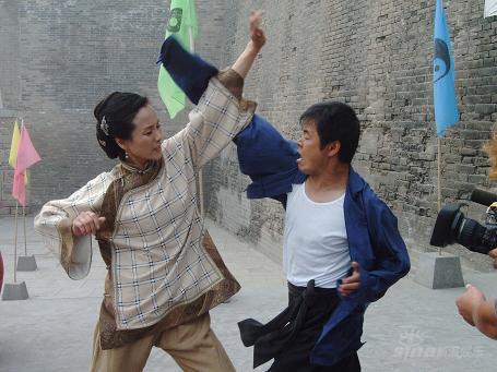 李颖《广府太极传奇》武功超群勇救黄圣依(图)