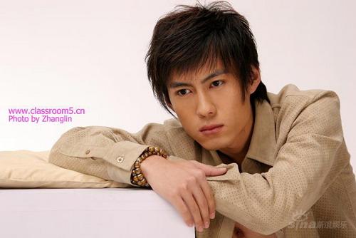 《谍战古山塘》热播 王骏毅视陈宝国为偶像【图】