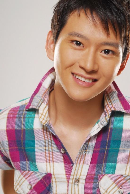 盘点海岩剧岩男郎之灿烂男儿--黄明_影音娱乐