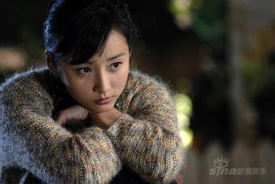 吕一贾乃亮和王洋《雪在烧》中上演三角恋(图)