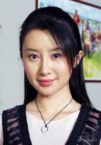舒畅跳悬崖打耳光《红官窑》中变“泼女”(图)