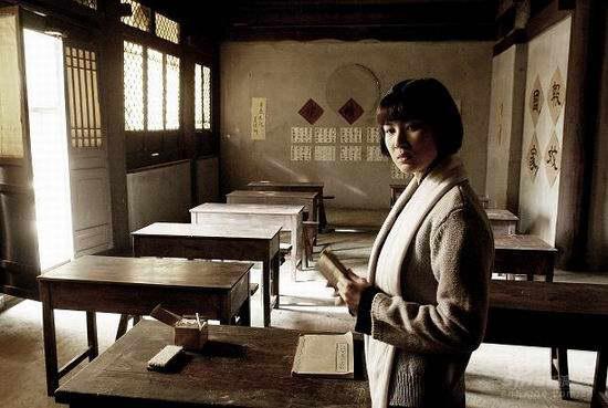 童蕾版《青春之歌》热播 爱情元素润色红色经