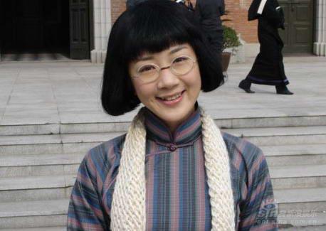 《新上海滩》黄金时间开播 甜美李依晓魅力难挡