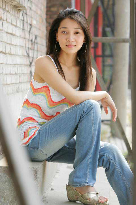 而作为该剧最年轻的演员,还在上大四的陈蓉(blog)获得最佳女配角提名