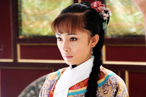 扬幂饰演的富察家小姐敦儿