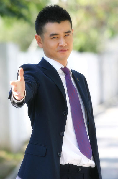 同时汇集了潘虹,赵有亮,萨日娜,韩善续等实力派演员和李修蒙,高歆迪