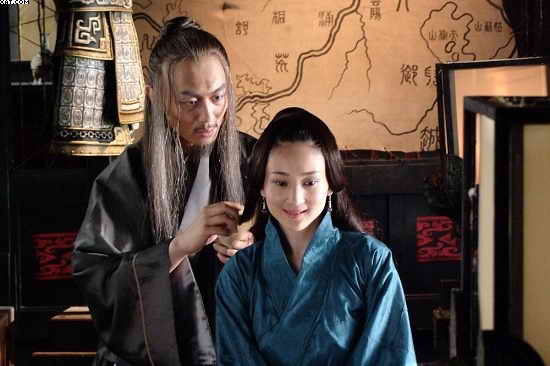 有新小天后之称的许还幻在剧中饰演孙武的结发妻子——翟芊