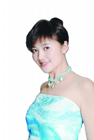 赴美前白羽是一名演员