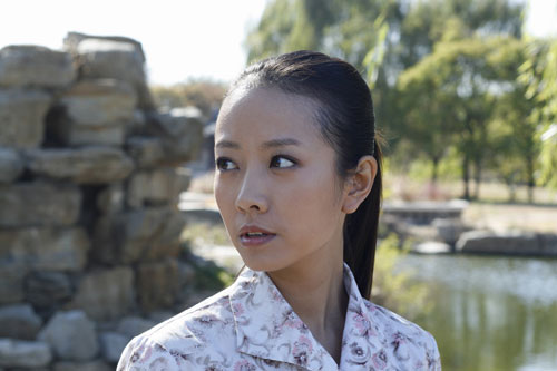 刘莹续接《鸽子哨 清纯扮相演绎胡同妞儿(图)