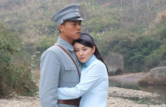 敌营十八年江波最爱谁？