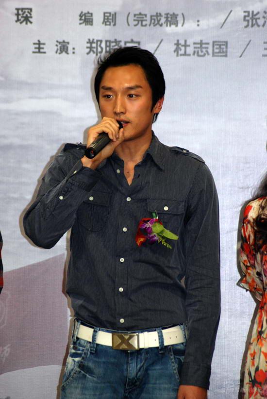 《和平使命》热播 李东翰首度演最可爱的人(图)手机新浪网