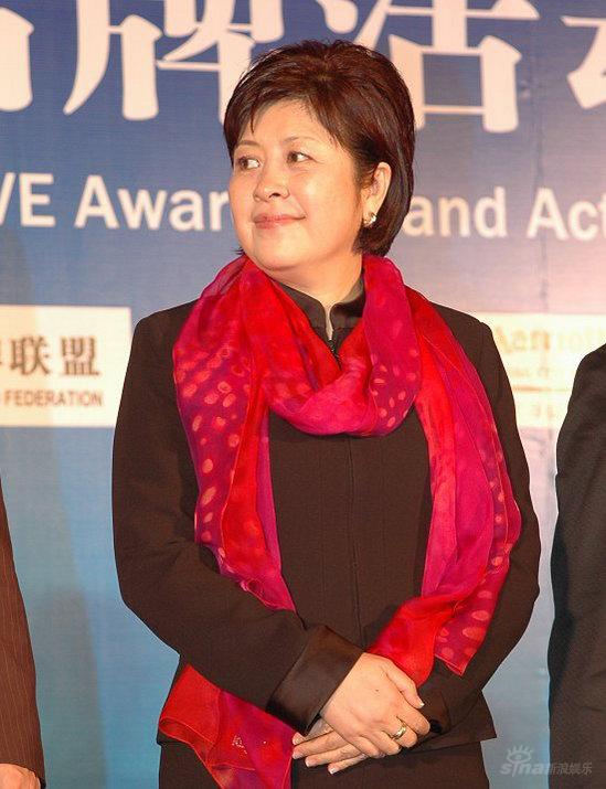 营销界奥斯卡落幕 新《红》制片人李小婉摘大奖