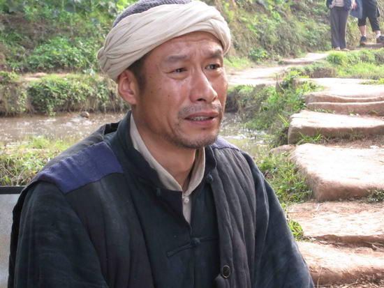 浏览原图 刘佩琦在片场 新浪娱乐讯 前不久,一部军旅题材的电视剧