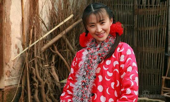 《电视剧许茂和他的女儿们》正如火如荼拍摄中,青年演员林静饰演许茂