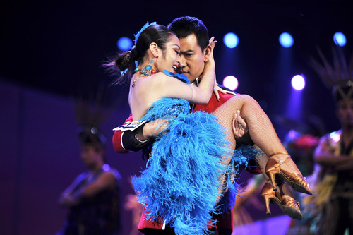 李响生平第一次跳国标舞