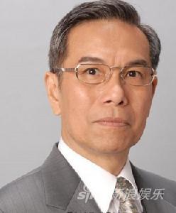 陈鸿烈在珠光宝气里饰演的宋世万