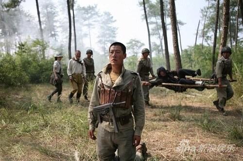 《战后之战》热播 于震剧中遭遇"杀父之仇"