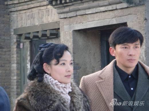 的表现,表示张晶晶已经成为"央视黄金档露脸最多的金牌女演员"