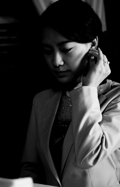 《江姐》将播 曹艳艳扮财女诱惑"蒲志高"