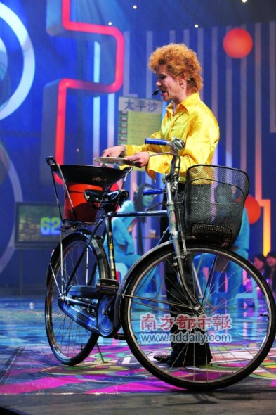 炒螺明功亏一篑 温境豪现场表演功夫 南都讯 记者蔡丽怡 经过一个季度