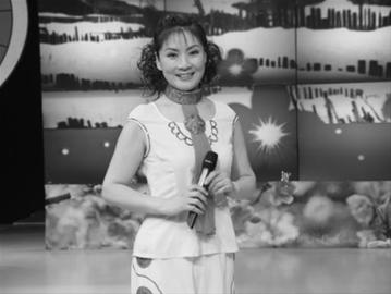 "过河妹妹"闫书平华丽转身