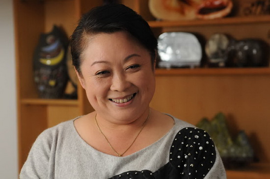 《新时代警察》热拍 张海燕继续搞笑演"胖婶"