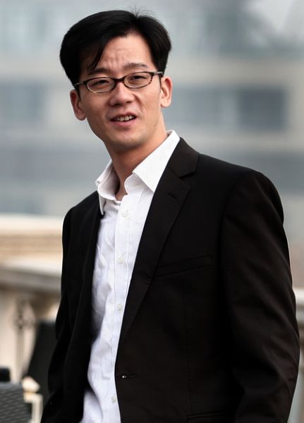 陈创   新浪娱乐讯 由胡军,周韵,秦海璐,祖峰等众多实力派演员主演的