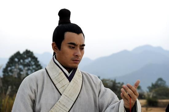 武松陈龙酒后耍醉拳 接档《墨仙》显成熟(图)