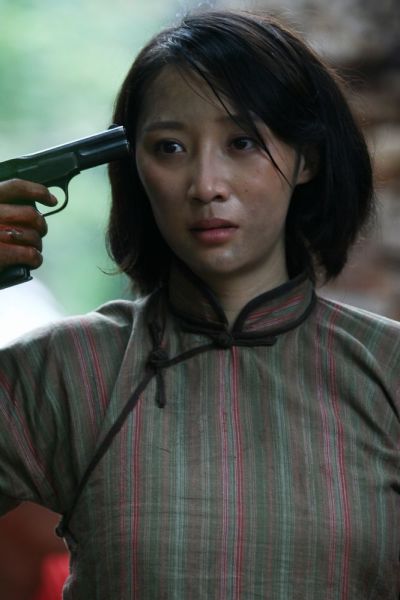 淋漓酣畅的展现了游击队,汉奸,日军之间殊死搏斗的故事,海润力捧女星