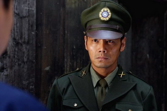 由苏舟导演,小宋佳,邵兵,常戎,冯恩鹤主演的大型传奇电视连续剧《白狼