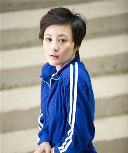 《战火太阳山》吴晓敏戏份杀青 诠释女教师形象