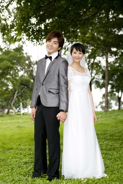 张钧宁贺军翔新剧搭结婚潮